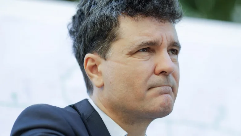 Nicușor Dan vrea să se confrunte fața în față cu George Simion