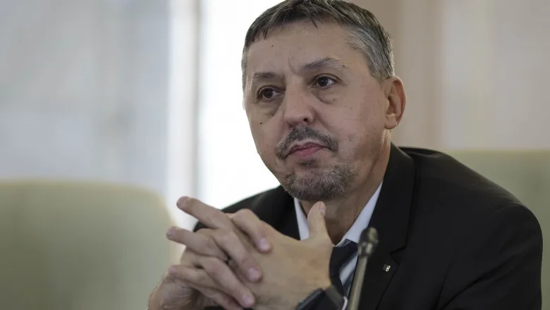 Ministrul Educației anunță că a început evaluarea unităților de cercetare-dezvoltare-inovare din România