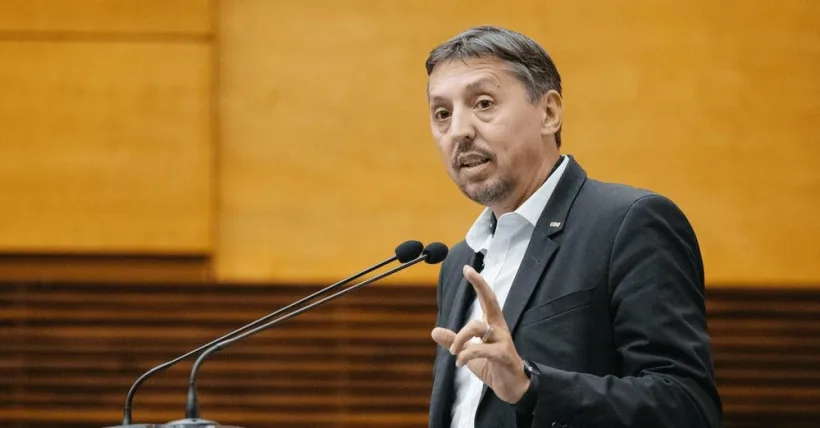 Ministerul Educației anunță că aproape 99% dintre profesorii titulari rămân în aceleași școli