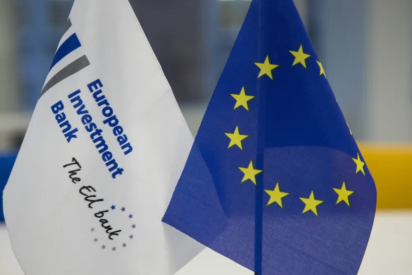 MTI: Vehicule electrice, infrastructură de încărcare și modernizarea transporturilor- 2,36 miliarde euro