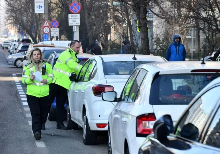 Primăria Capitalei anunță noi măsuri pentru parcări. Ciucu: „Din 12 ore, pentru un loc de parcare încasăm, în medie, doar pentru două ore”