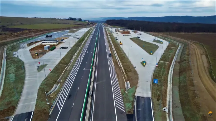 Autostrada Sibiu–Pitești prinde contur: șantier intens pe cel mai dificil segment