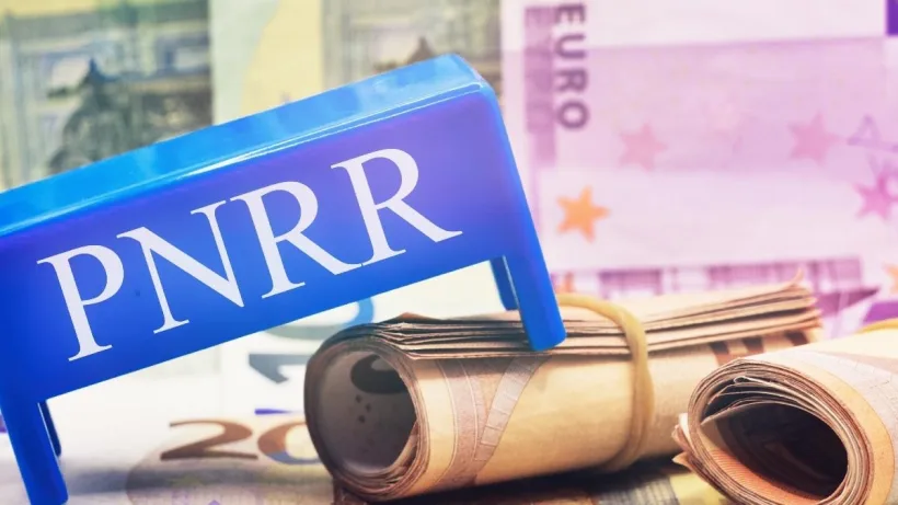 România riscă pierderea banilor din PNRR dacă nu sunt adoptate 9 legi, avertizează Ilie Bolojan
