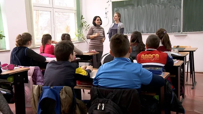 Evaluarea profesorilor se va face prin portofolii profesionale standardizate