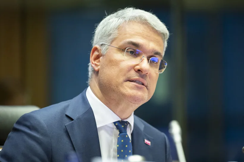 Ministrul Muncii anunță reguli mai stricte pentru detașări și ocuparea posturilor publice