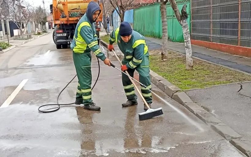 Romprest nu poate folosi datoriile istorice ca pretext pentru reducerea curățeniei stradale