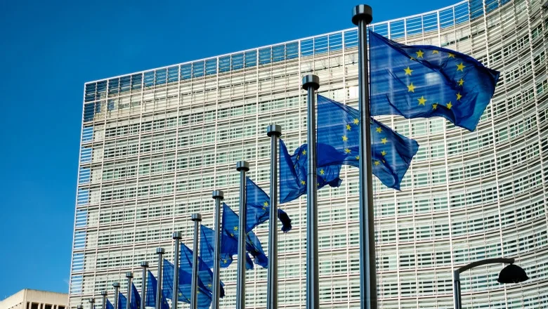 Uniunea Europeană pregătește măsuri mai dure împotriva conținutului extremist de pe platformele sociale