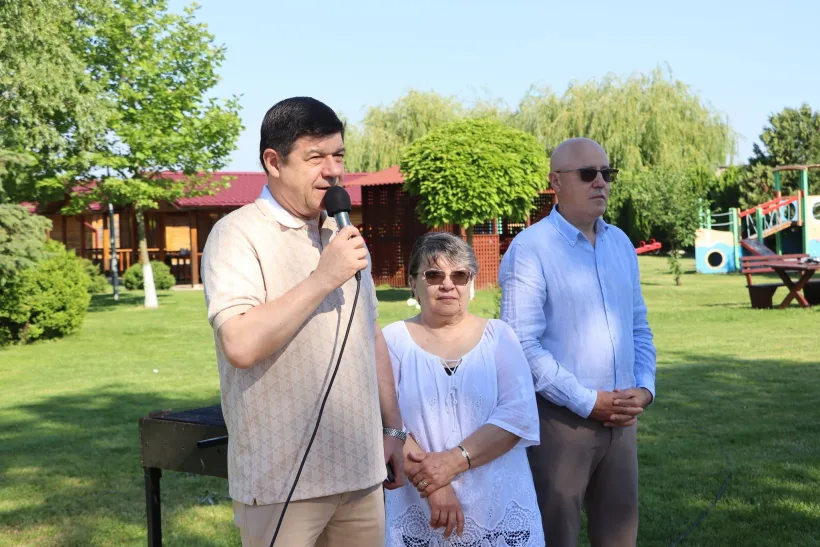 Concurs de pescuit pentru persoane cu deficiențe de vedere: peste 100 de persoane participă la competiția internațională de la Galați