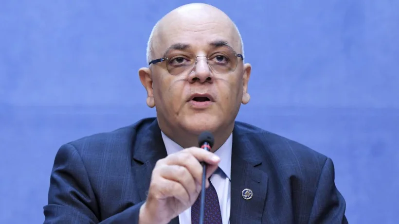 Raed Arafat anunță relaxarea regulilor pentru înmormântare