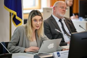 Diana Buzoianu: Directorii Apei Rom&acirc;ne vor fi evaluați după criterii stricte de performanță, cu ținte procentuale, inspecții obligatorii și rezultate financiare măsurabile