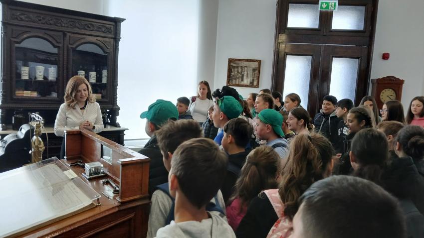 Elevi din peste 100 de școli au vizitat muzeele gălățene în cadrul unui program educațional al Consiliului Județean