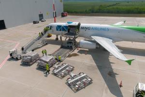 Aeroportul Oradea, singurul din Rom&acirc;nia, &icirc;n sistem integrat:terminal -pistă-platformă