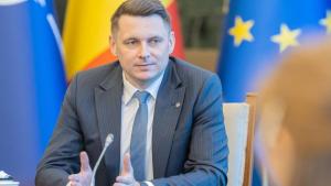 Președintele Senatului: Rom&acirc;nia nu mai poate răm&acirc;ne captivă unui deficit care ne sufocă și ne condamnă la stagnare