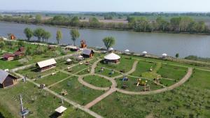 Pescuitul recreativ revine la Balta Zătun: anunțul făcut de Costel Fotea