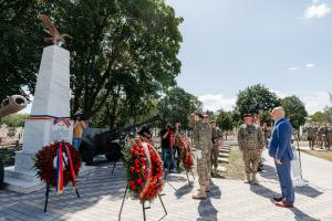 Conducerea C.J. BUZĂU a celebrat independența României