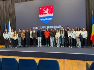 Elevii din Timiș interesați cum funcționează administrația publică