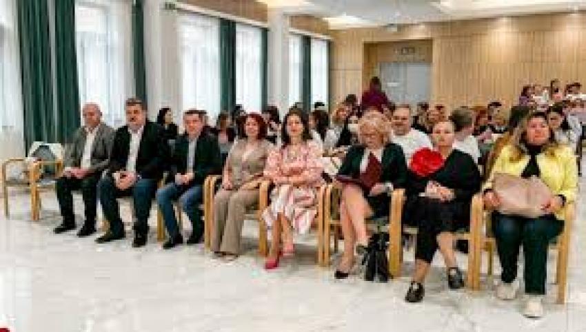 &Prime;&Icirc;mpreună prindem curaj&Prime;