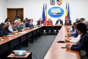 Colaborare eficientă administrație - operatorul de apă din Prahova