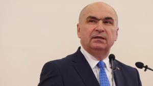 Este oficial! Guvernul Bolojan a aprobat OUG care taie sporul de condiții vătămătoare și a zilelor de concediu pentru bugetari