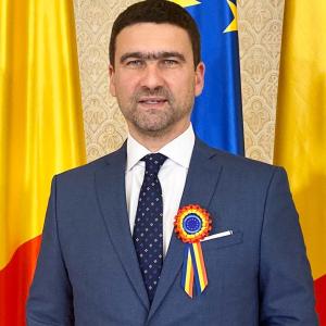 Demisie &icirc;n PNL. Fost senator, acuzat că s-a branșat ilegal la energie electrică