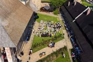 Chindie culturală la Mănăstirea Moldovița