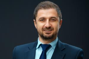 Un europarlamentar rom&acirc;n provoacă o dezbatere &icirc;n UE privind interzicerea sobelor şi şemineelor