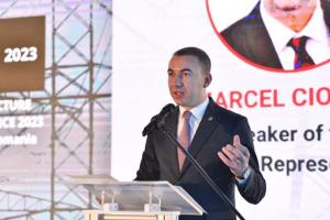 Ministrul Cercetării a discutat cu comisarul european pentru parteneriate internaționale despre investiții &icirc;n afara UE