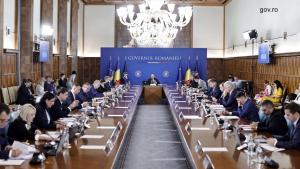 Guvernul reduce acciza la motorină cu 30 de bani pe litru