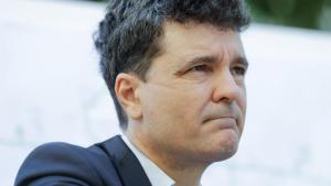 Nicușor Dan vrea să se confrunte fața în față cu George Simion