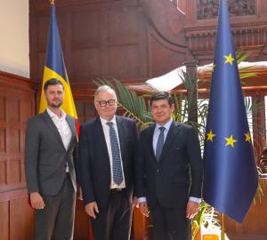 Președintele CJ Galați, Costel Fotea, a primit o delegație de oameni de afaceri irlandezi, &icirc;nsoțită de Ambasadorul Irlandei &icirc;n Rom&acirc;nia