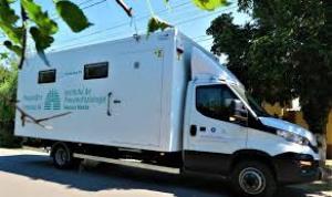 Caravana mobilă pentru depistarea tuberculozei a ajuns în județul Vaslui