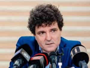 Primarul Capitalei luat la întrebări de sindicatele din administrație