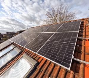 Peste 4000 de gospodării din Alba interesate de energie regenerabilă