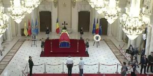 Slujba &icirc;nmorm&acirc;ntării fostului președinte Ion Iliescu va fi oficiată de Episcopul vicar al Arhiepiscopiei Bucureștilor