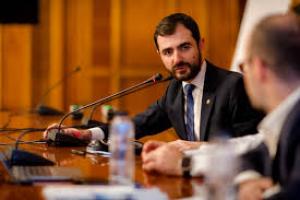 Năsui, USR: Cheltuielile curente ale statului au crescut cu 9.2%